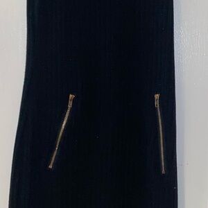 Black sexy dress with gold zippers.Above the knee,super comfortable.
